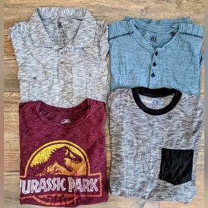 4 Men's size small t-shirts